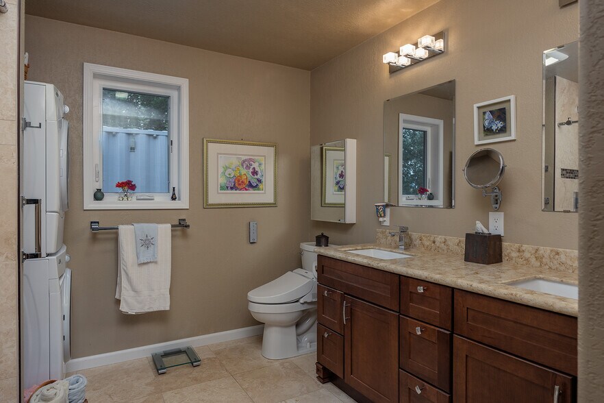 More Photos Of 6831 Orchid Dr, Salcha Specialty For Sale