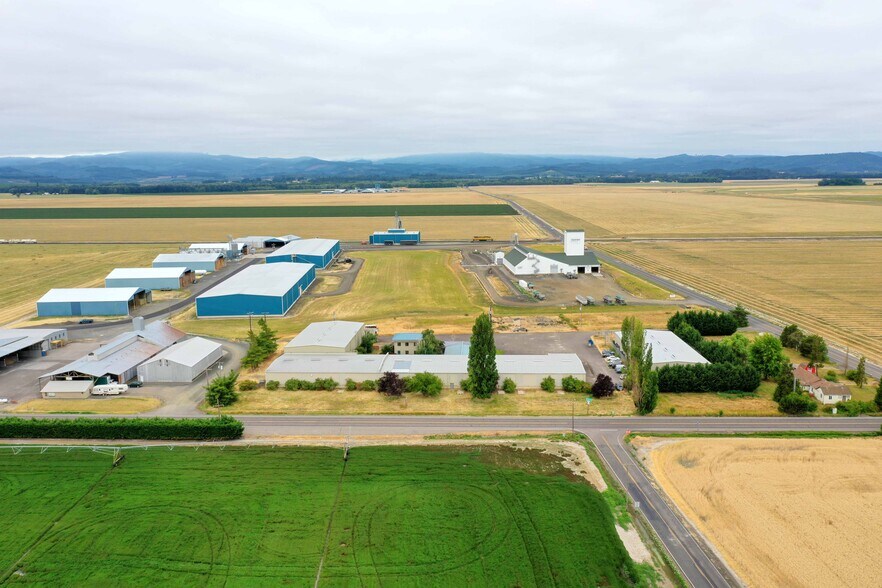 More Photos Of 27630 Llewellyn Rd, Corvallis Distribution For Sale
