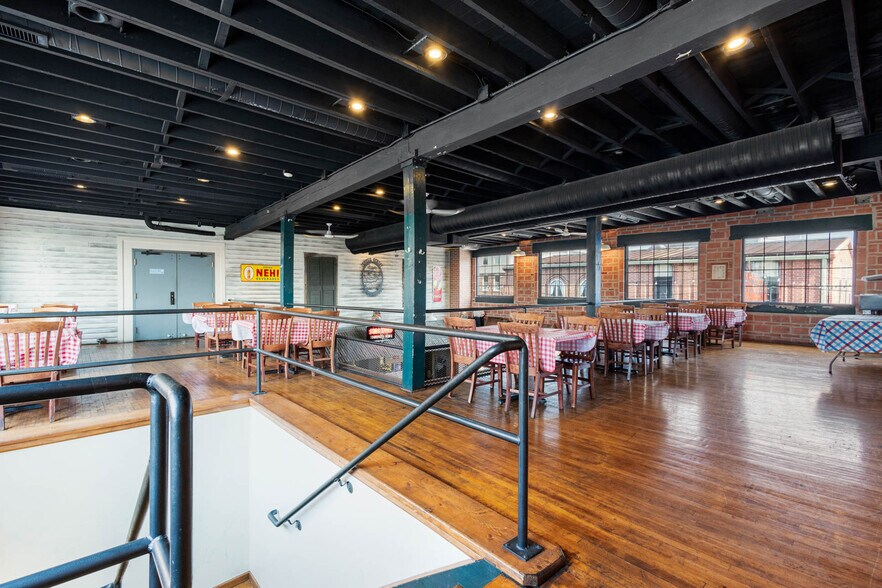 More Photos Of 20 Center St, Batavia Restaurant For Sale