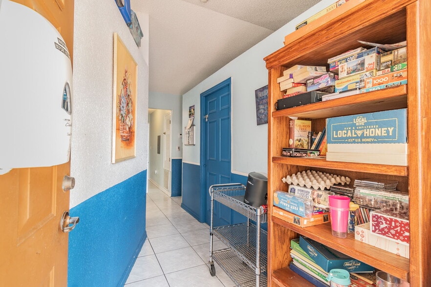 More Photos Of 4407 Millwood Rd, Spring Hill Assisted Living For Sale