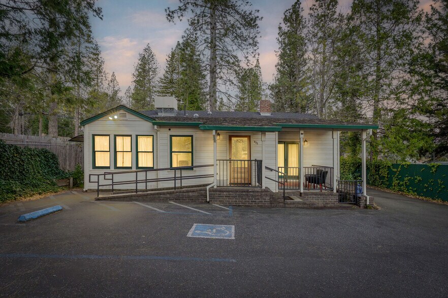 Primary Photo Of 825 Zion St, Nevada City Office For Sale