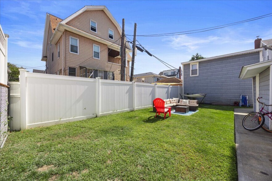 More Photos Of 188 Beach 123rd St, Rockaway Park Apartments For Sale