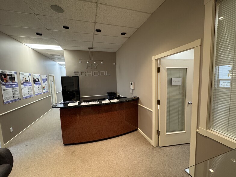 More Photos Of 4140 No 3 Rd, Richmond Storefront For Lease