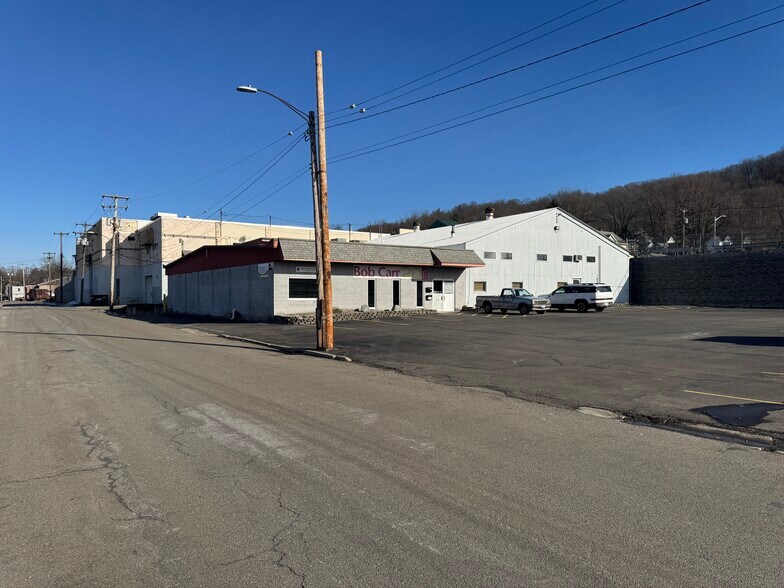 More Photos Of , Binghamton Unknown For Sale