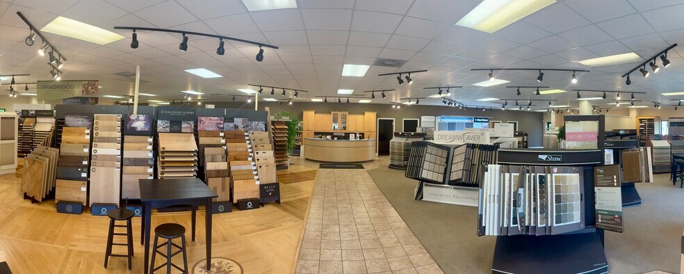More Photos Of 6909 Burlington Rd, Whitsett Freestanding For Lease