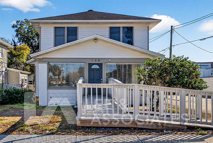 More Photos Of 138 E Gore St, Orlando Medical For Sale