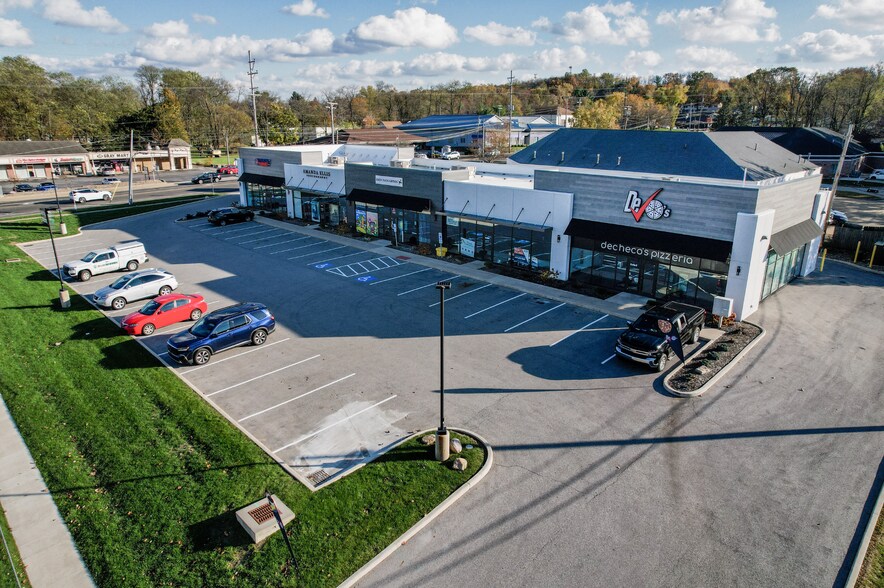 Primary Photo Of 9 S Main St, Munroe Falls Storefront Retail Office For Lease
