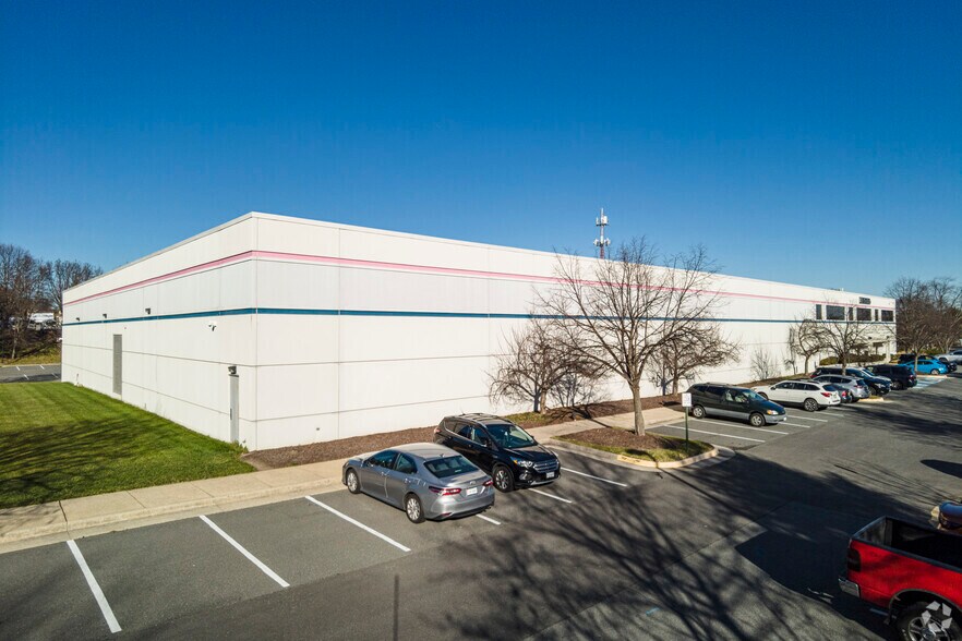 More Photos Of 7375 Boston Blvd, Springfield Unknown For Sale