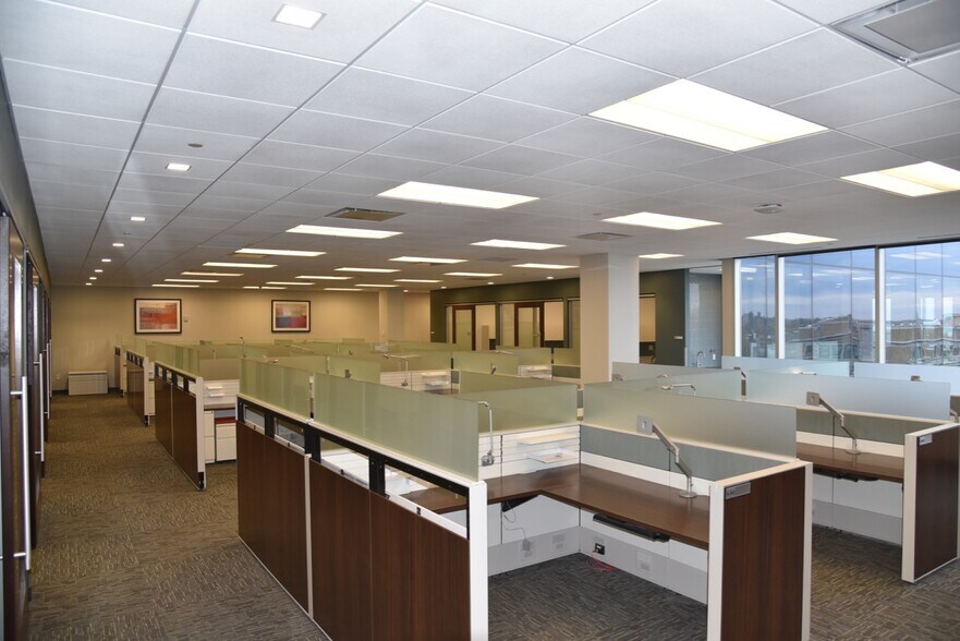 More Photos Of 250 Delaware Ave, Buffalo Office For Lease