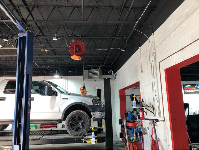 More Photos Of 6325 Arlington Blvd, Falls Church Freestanding For Lease