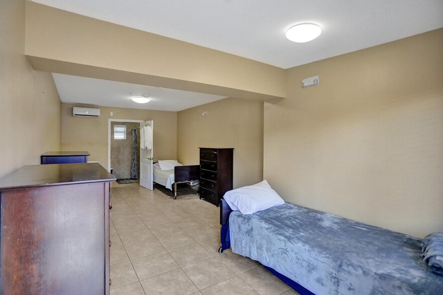 More Photos Of 1722 Madison St, Hollywood Assisted Living For Sale