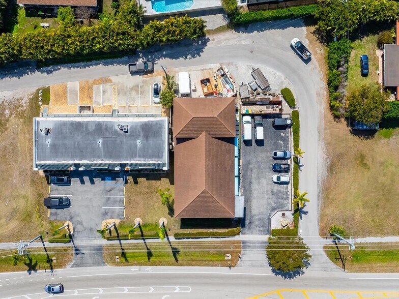 More Photos Of 1711 San Marco Rd, Marco Island Freestanding For Sale