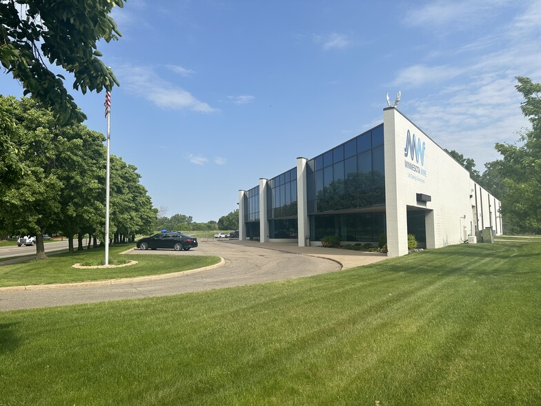 Primary Photo Of 1835 Energy Park Dr, Saint Paul Light Manufacturing For Sale