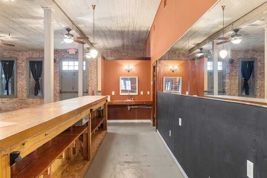 More Photos Of 107 E Main St, Eagle Lake Specialty For Sale