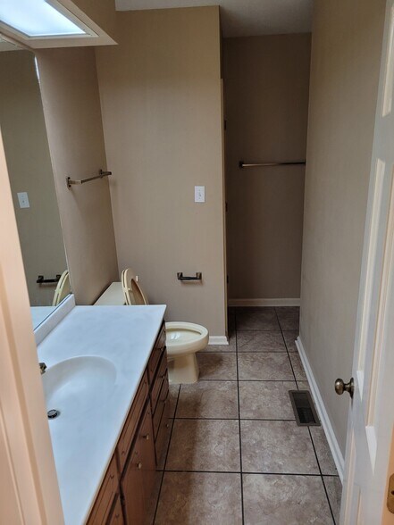 More Photos Of 1401 Dawson Rd, Albany Medical For Sale