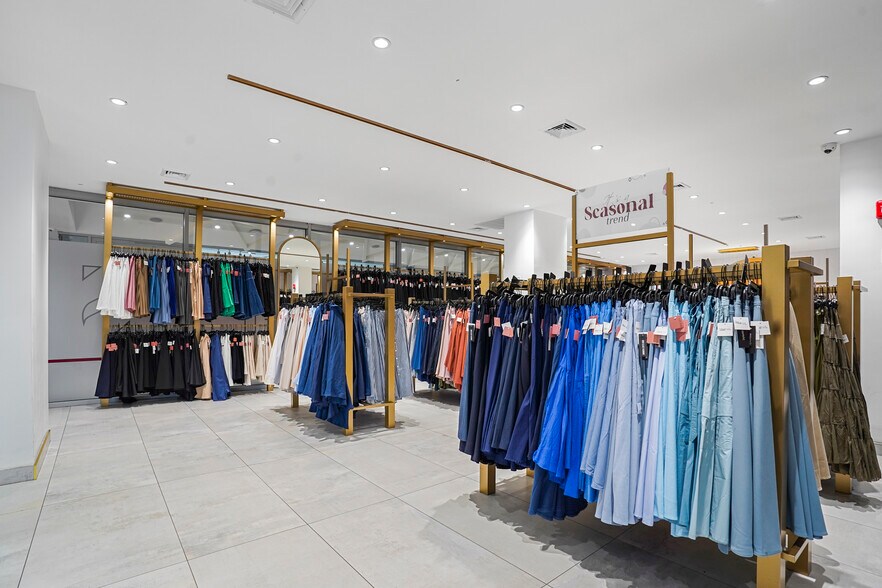 More Photos Of 347 Flushing Ave, Brooklyn Office For Lease