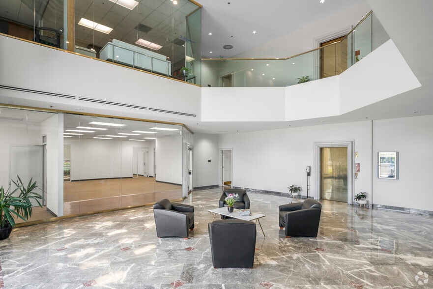 More Photos Of 10 Corporate Park, Irvine Office For Lease