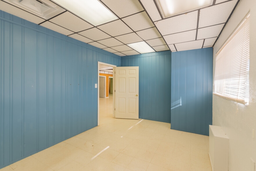 More Photos Of 2012 S Main St, Stillwater Medical For Sale