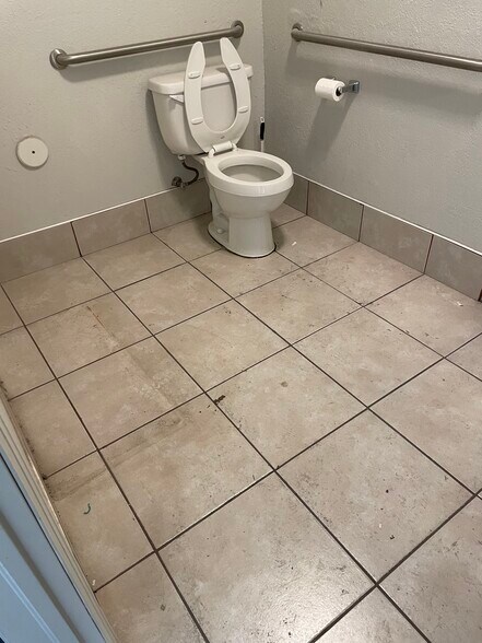 More Photos Of 7223 W 118th Pl, Broomfield Light Distribution For Lease