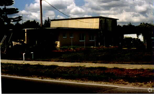 More Photos Of 2894 Forsyth Rd, Winter Park Warehouse For Lease