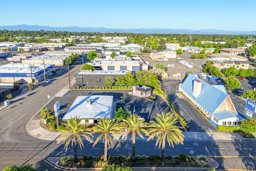 More Photos Of 2405 Hilltop Dr, Redding Medical For Sale