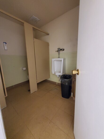 More Photos Of 1410 14th St, Huntsville Office Residential For Sale