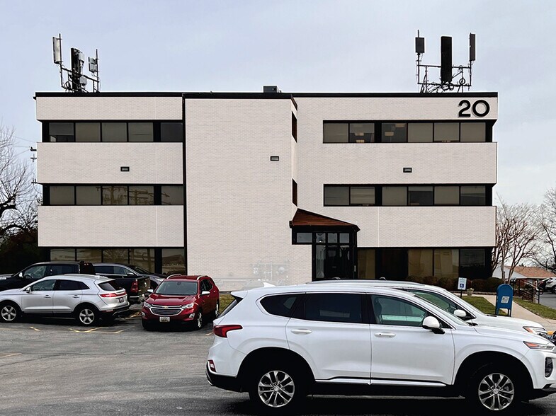 More Photos Of 20 E Timonium Rd, Timonium Office For Sale