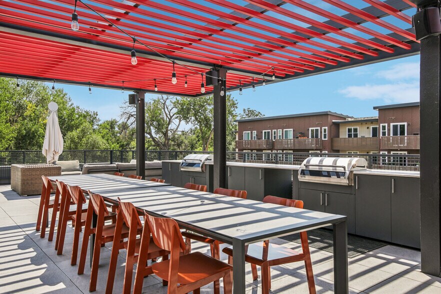 More Photos Of 5845 Arapahoe Ave, Boulder Apartments For Lease