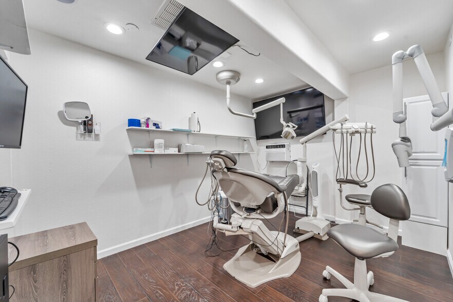 More Photos Of 556 N 1st St, San Jose Medical For Lease