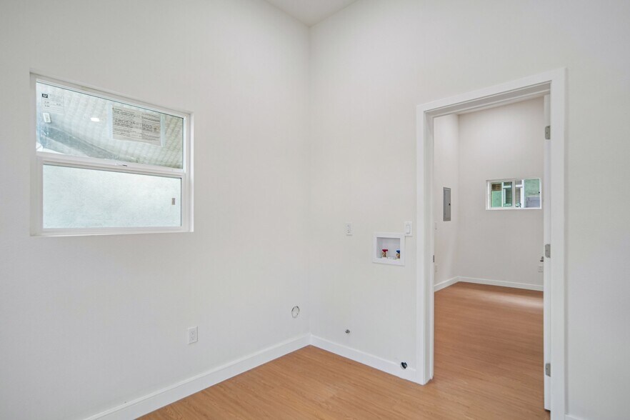 More Photos Of 1844-1848 Atlantic Ave, Long Beach Storefront Retail Residential For Sale