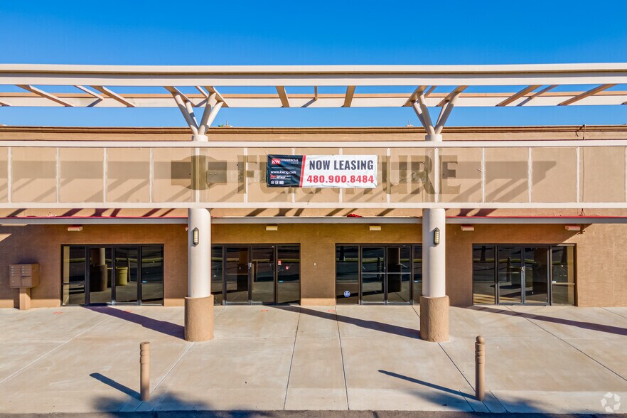 More Photos Of 10215 N 28th Dr, Phoenix General Retail For Sale