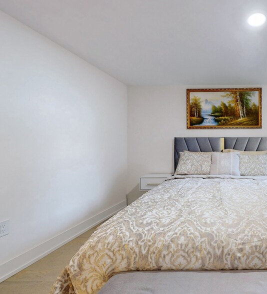 More Photos Of 46 Monclova Rd, Toronto Apartments For Sale