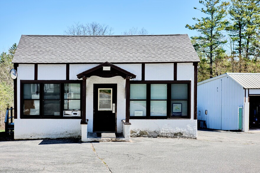 More Photos Of 349 Old Stockbridge Rd, Lenox Schools For Sale