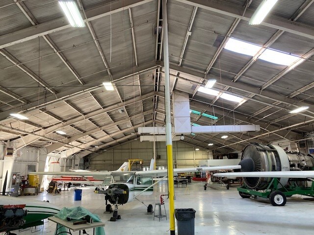More Photos Of 8911 Aviation Blvd, Inglewood Warehouse For Lease
