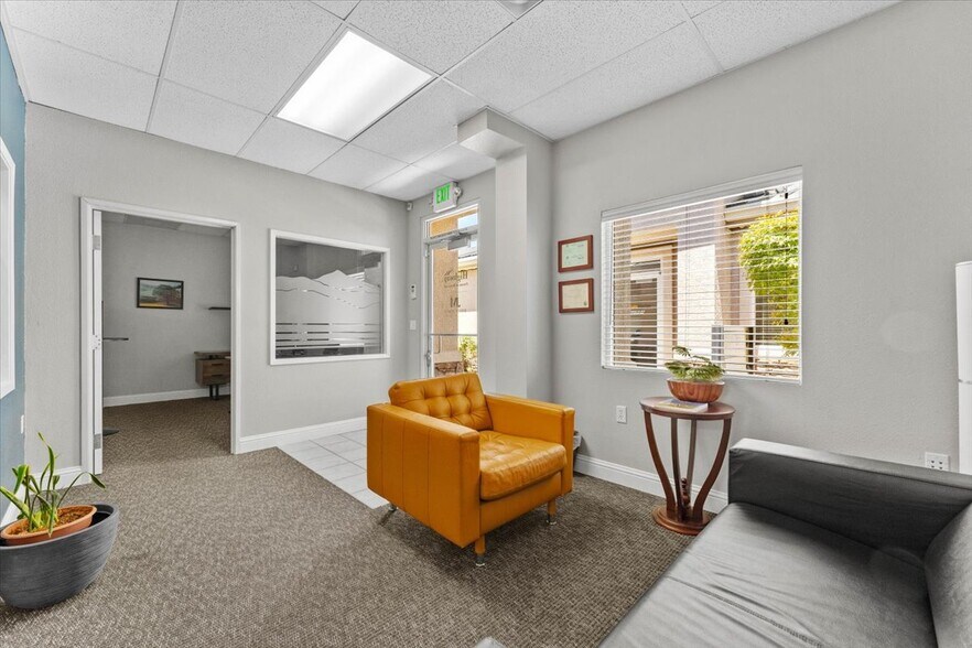 More Photos Of 2155 Larkspur Ln, Redding Office For Sale