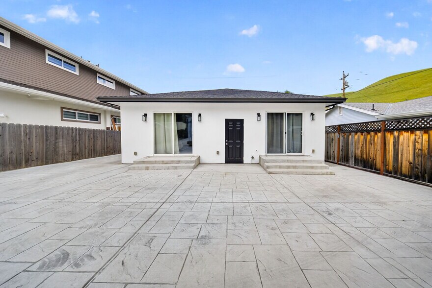 More Photos Of 919 Old Canyon Rd, Fremont Multifamily For Sale