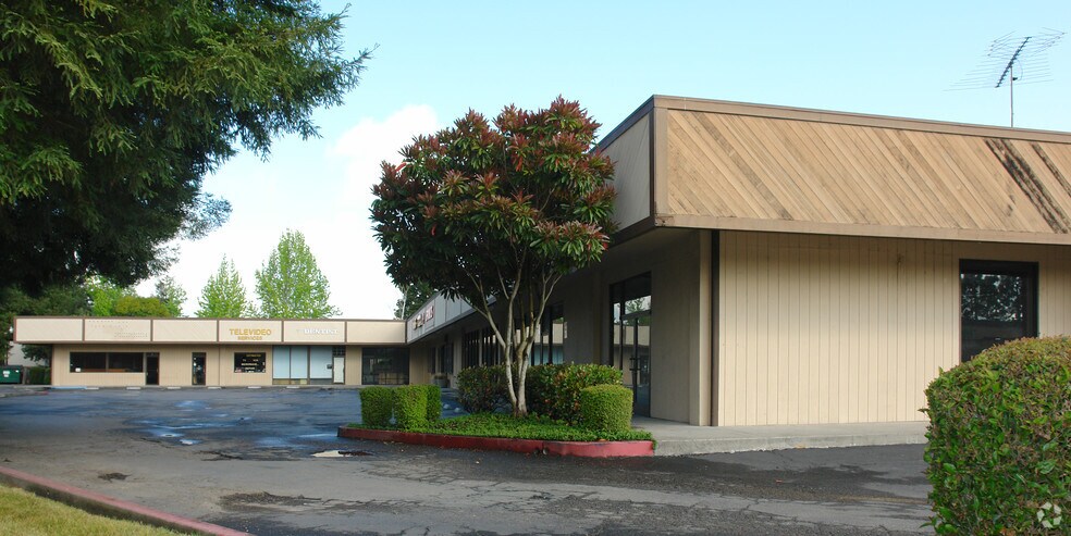 More Photos Of 10 Enterprise Dr, Rohnert Park Unknown For Lease