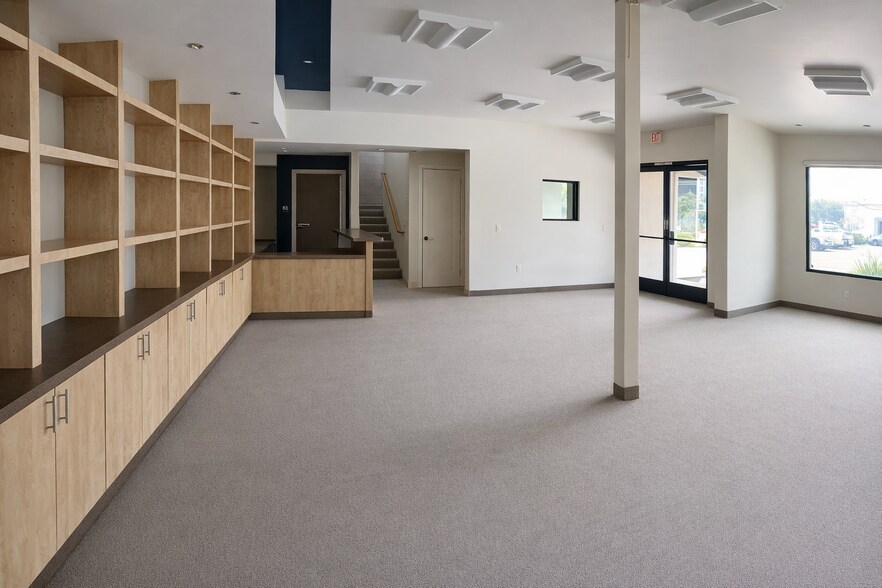 More Photos Of 2820 Shelter Island Dr, San Diego Medical For Sale