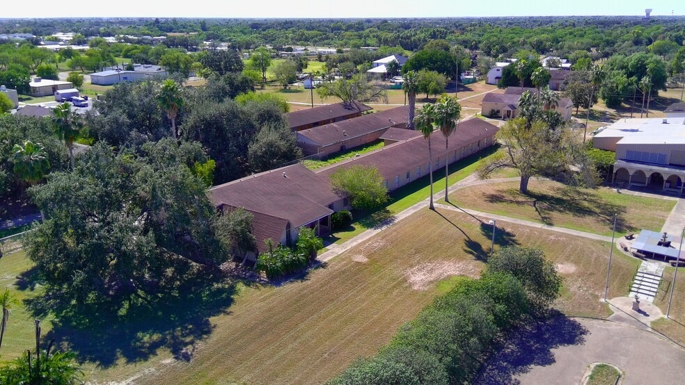 More Photos Of 1214 S Bridge Ave, Weslaco Schools For Sale