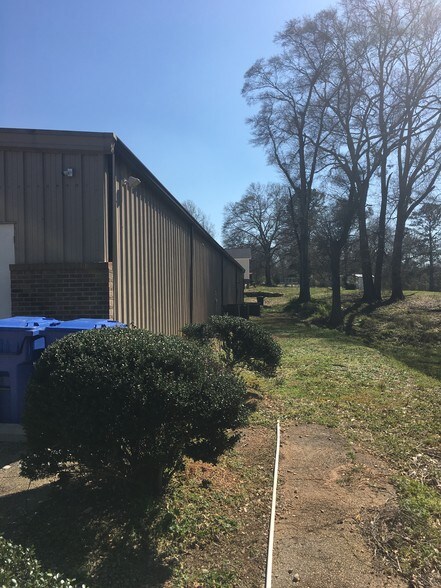 More Photos Of 8127 Dallas Hwy, Douglasville Freestanding For Sale