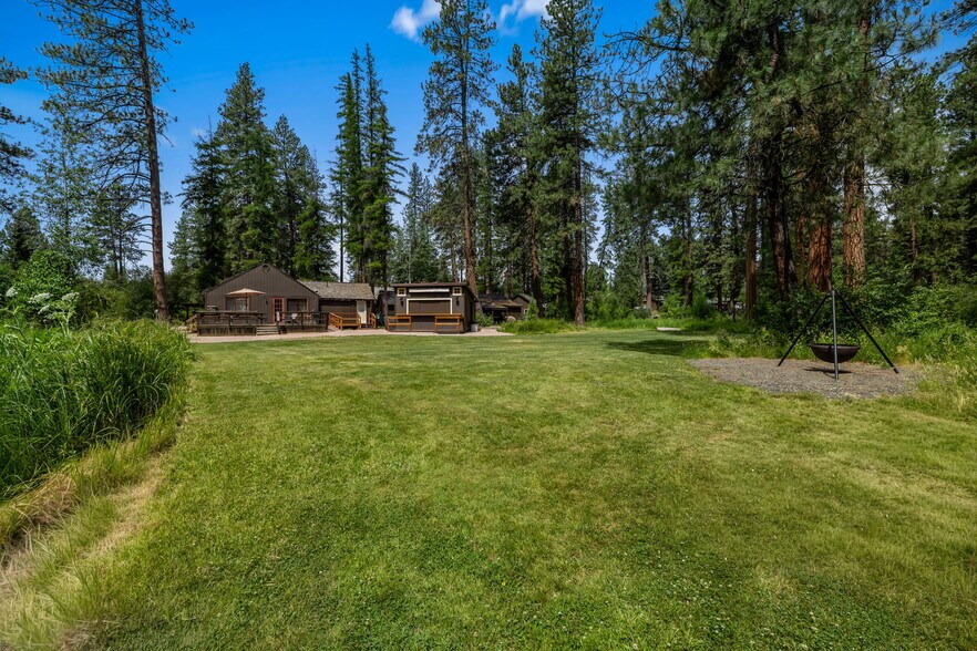 More Photos Of 13375 SW Forest Service Rd, Camp Sherman Hotel For Sale