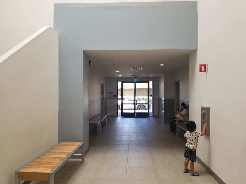 More Photos Of 1220 Hemlock Way, Santa Ana Medical For Lease