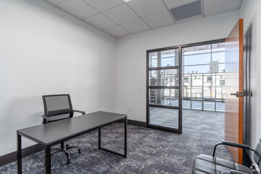 More Photos Of 175 Cesanek Rd, Northampton Warehouse For Lease