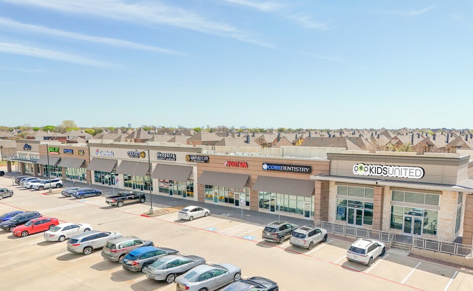 Primary Photo Of 615 Main St, Frisco Storefront For Sale