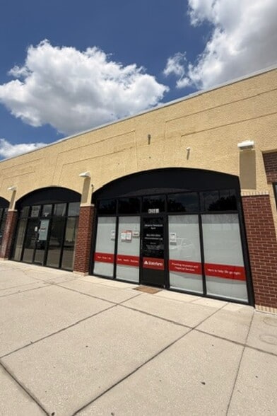 More Photos Of 42605-42681 Hwy 27, Davenport General Retail For Lease