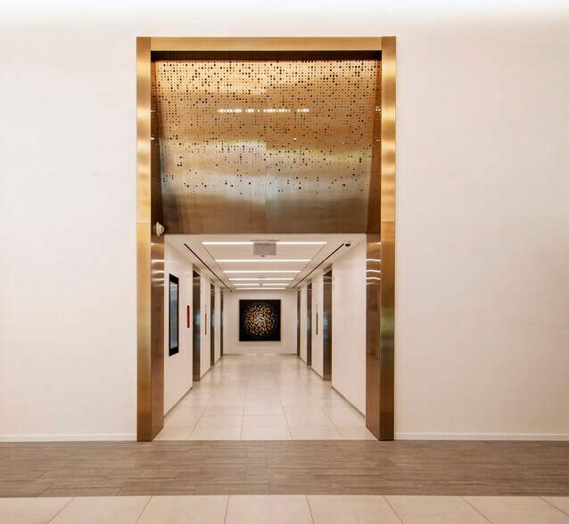 More Photos Of 1676 International Dr, McLean Office For Lease