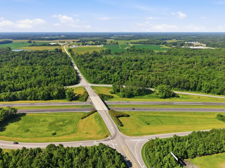 More Photos Of 3655 Peace St, Farmville Industrial For Lease