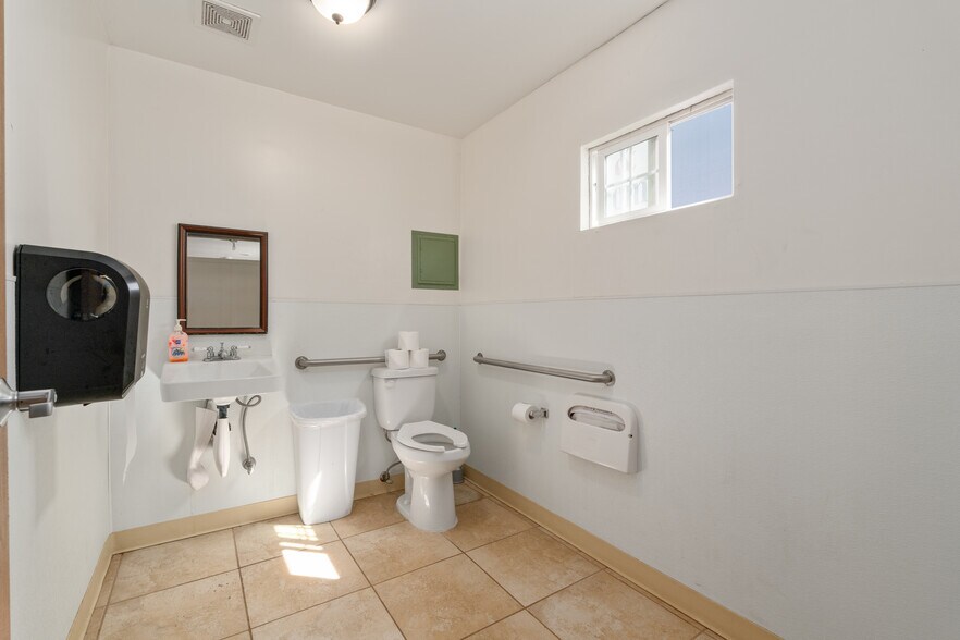 More Photos Of 37400 Falling Springs Rd, Yucaipa Religious Facility For Sale