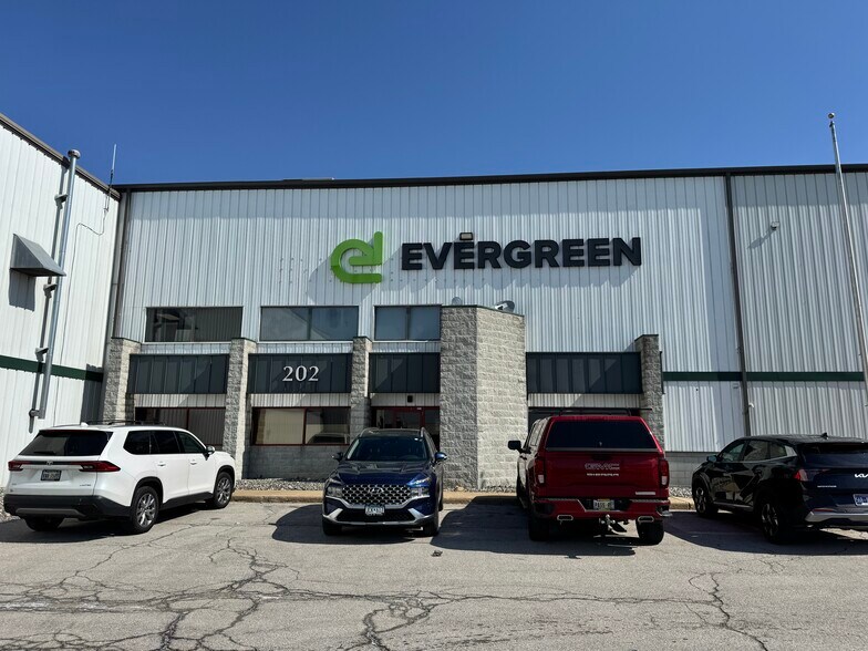More Photos Of 202 Watertower Dr, Clyde Warehouse For Sale