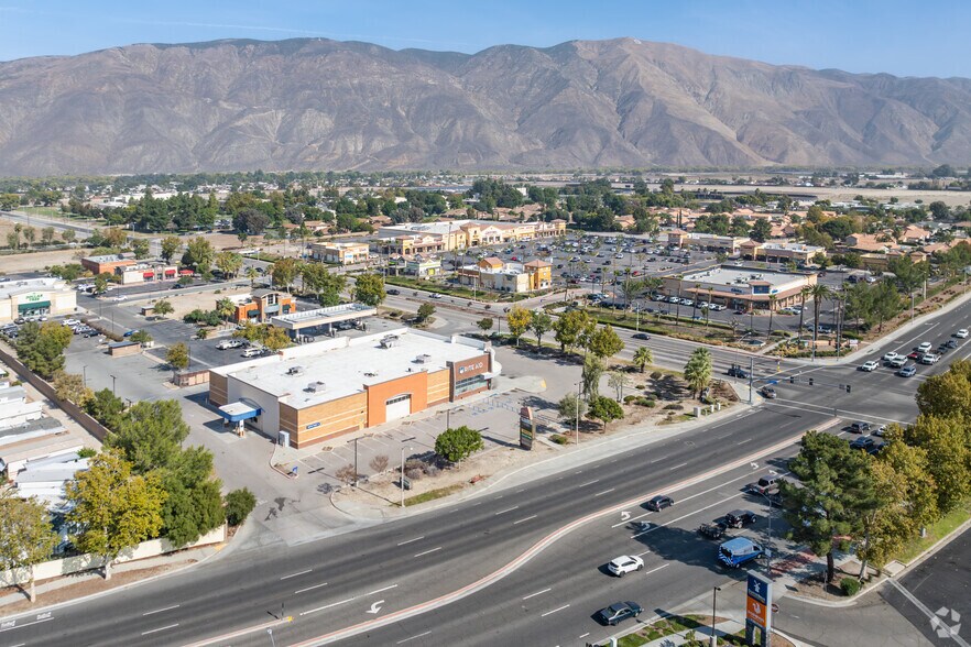 More Photos Of 1180 N State St, San Jacinto Drugstore For Lease